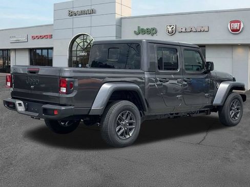 New 2026 Jeep Gladiator Sport AWD/4WD image 7