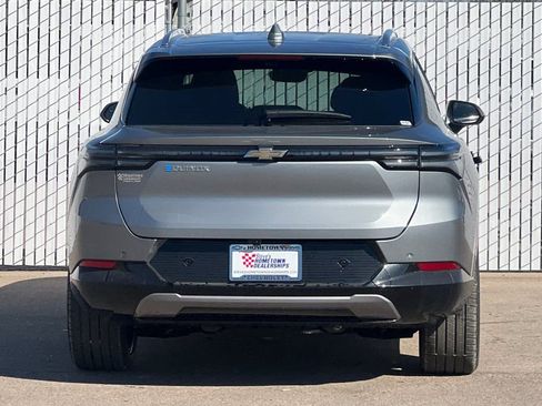 New 2026 Chevrolet Equinox EV LT image 5