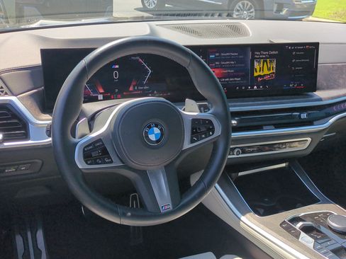Used 2024 BMW X5 sDrive40i w/ M Sport Package RWD image 27