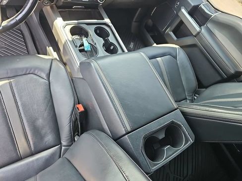 Used 2022 Ford F250 4x4 Crew Cab Super Duty image 25