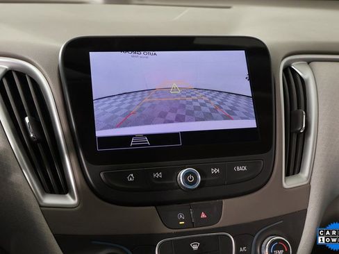 Used 2024 Chevrolet Malibu LS w/ Driver Confidence Package image 6