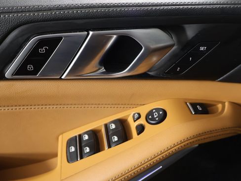 Used 2023 BMW X5 xDrive40i w/ M Sport Package image 35