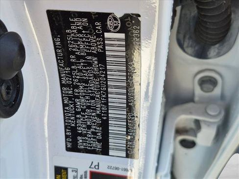 Used 2016 Toyota Camry SE w/ Moonroof Package FWD image 24