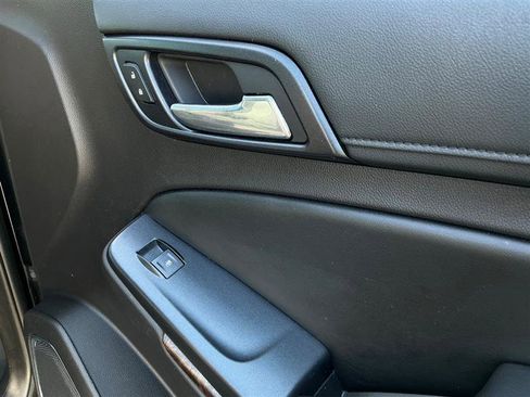Used 2016 Chevrolet Tahoe LT image 34
