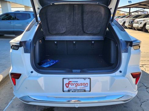 New 2026 Buick Envista Avenir image 46