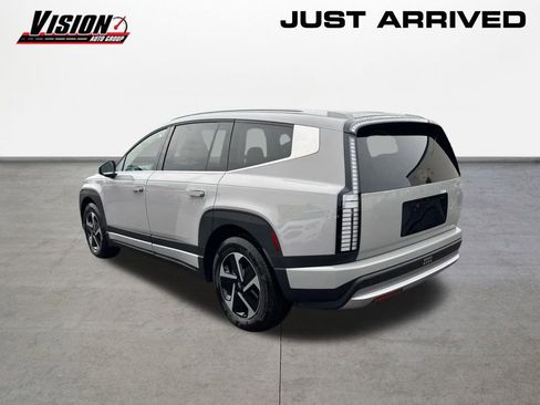 New 2026 Hyundai Ioniq 9 SE image 7