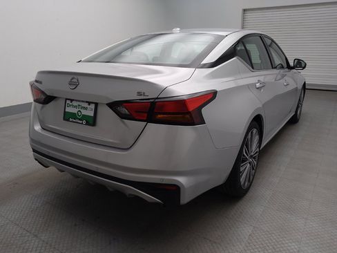 Used 2023 Nissan Altima 2.5 SL FWD image 7
