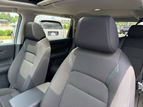 Used 2025 Honda CR-V EX image 23