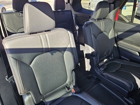 New 2025 Honda Pilot TrailSport image 22