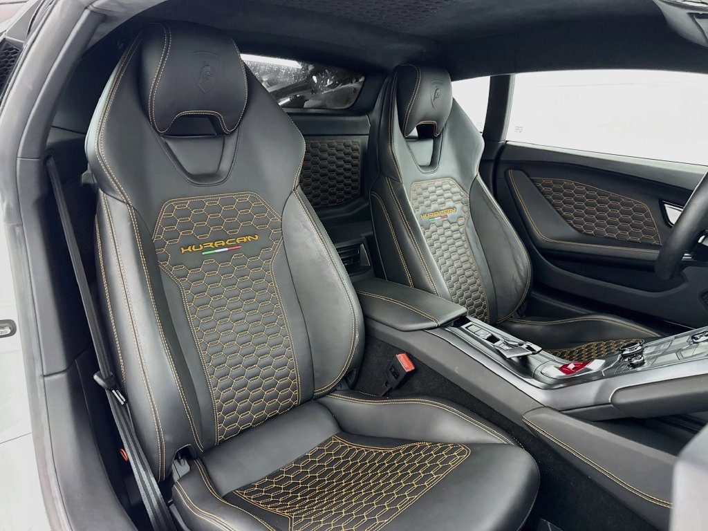 Used 2017 Lamborghini Huracan LP 580-2 RWD image 24