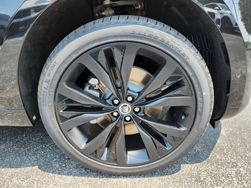 New 2026 Jaguar F-PACE R-Dynamic S image 5