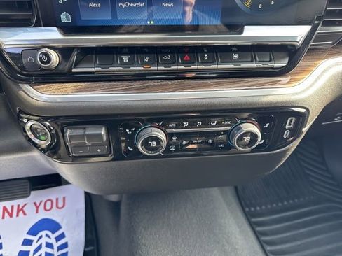 Used 2025 Chevrolet Silverado 2500 LT w/ Convenience Package image 24