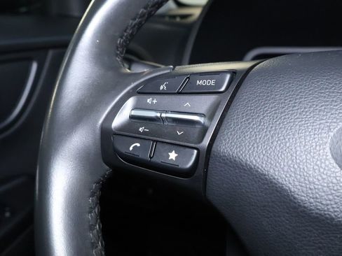 Used 2023 Hyundai Kona Limited AWD/4WD image 21