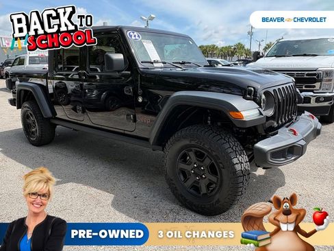 Used 2022 Jeep Gladiator Mojave w/ LED Lighting Group AWD/4WD image 9