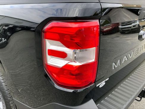 Used 2025 Ford Maverick XLT image 27