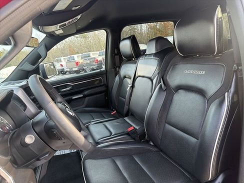 Used 2025 RAM 1500 Laramie image 24