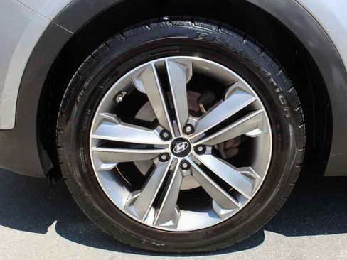 Used 2015 Hyundai Santa Fe Limited w/ Option Group 04 AWD/4WD image 34