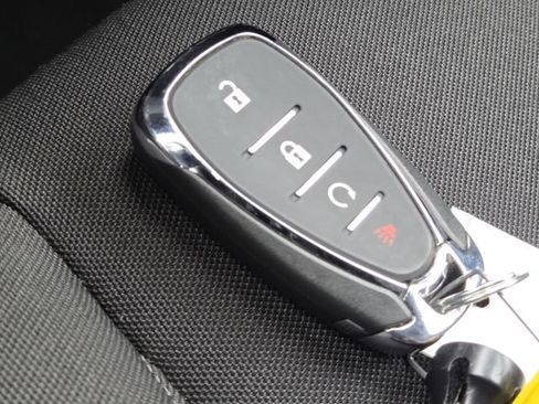 Used 2023 Chevrolet TrailBlazer LT w/ Convenience Package AWD/4WD image 34