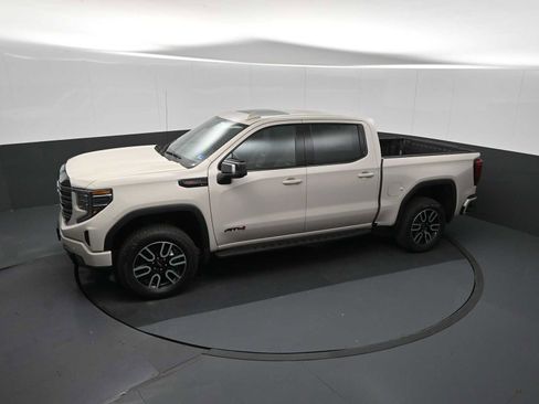 New 2026 GMC Sierra 1500 AT4 AWD/4WD image 12