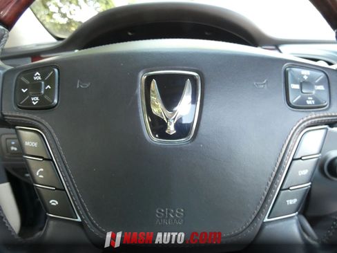 Used 2013 Hyundai Equus Signature RWD image 69