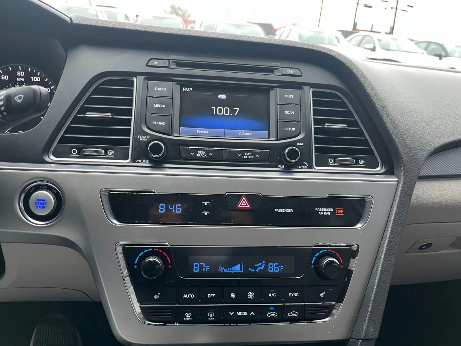 Used 2015 Hyundai Sonata Sport w/ Option Group 03 FWD image 18