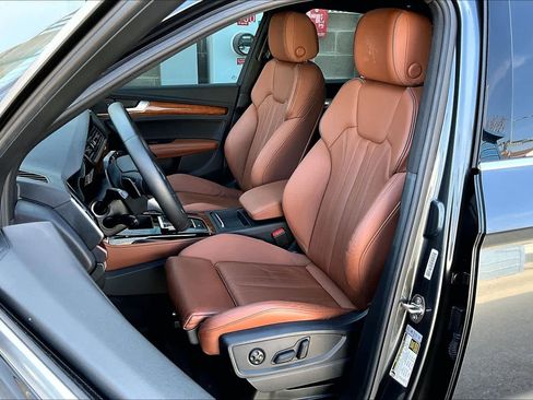 Used 2022 Audi Q5 e Premium Plus image 10