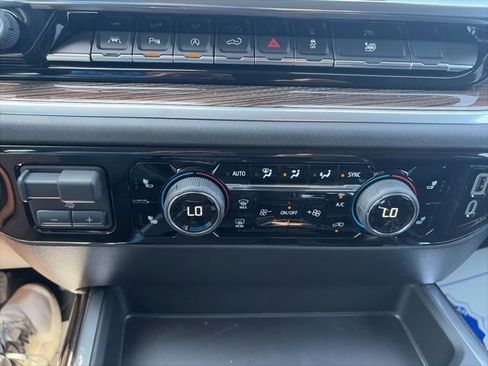 New 2026 Chevrolet Silverado 1500 RST w/ Redline Edition AWD/4WD image 23