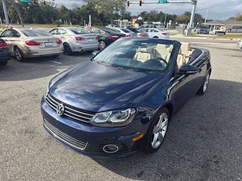 Used 2012 Volkswagen Eos Lux image 8