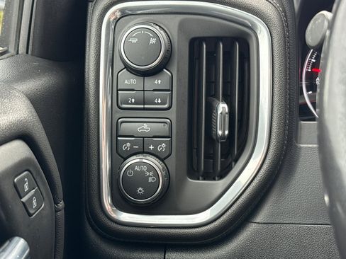 Used 2019 Chevrolet Silverado 1500 LT w/ All-Star Edition image 28