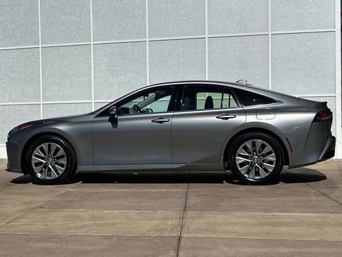 Certified 2023 Toyota Mirai XLE w/ Advanced Technology Package image 8