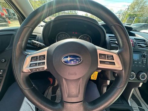Used 2014 Subaru Forester 2.5i AWD/4WD image 13