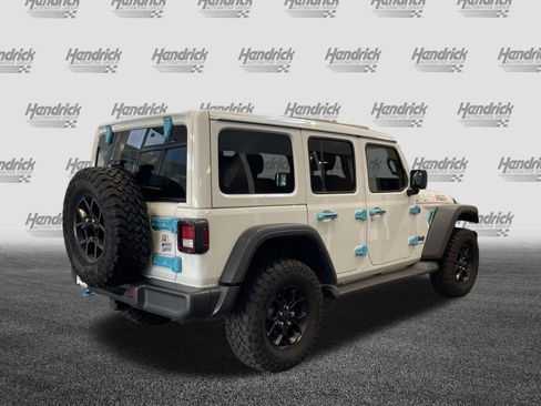 Used 2024 Jeep Wrangler Unlimited AWD/4WD image 10