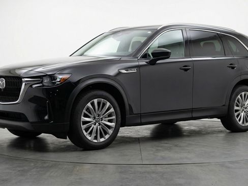Used 2025 MAZDA CX-90 3.3 Turbo w/ Preferred Package image 3
