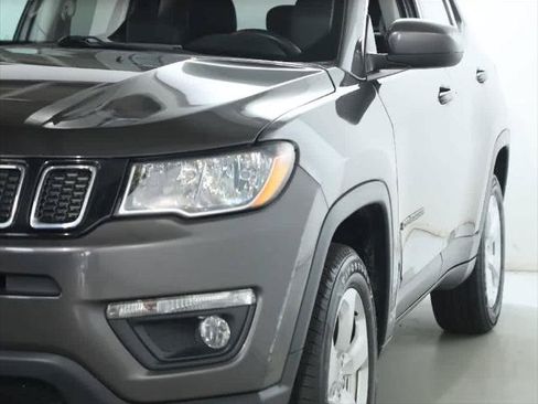 Certified 2021 Jeep Compass Latitude AWD/4WD image 4