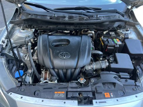 Used 2018 Toyota Yaris iA FWD image 25