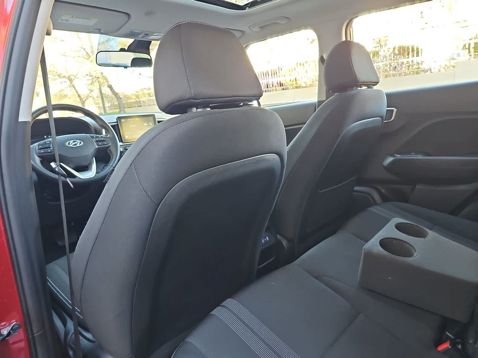 Certified 2024 Hyundai Venue SEL FWD image 16