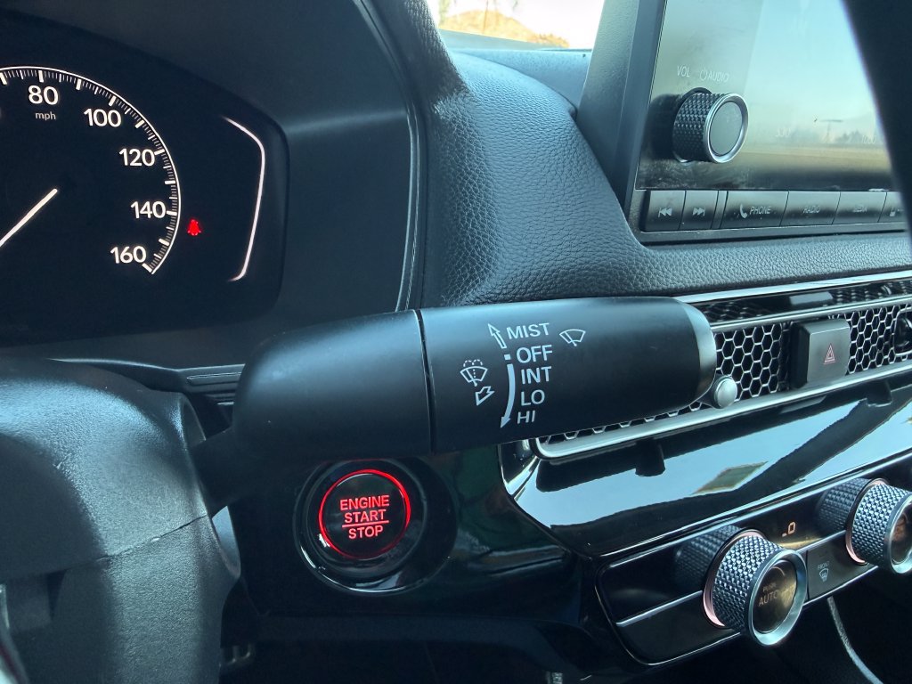 Used 2023 Honda Civic Sport image 25