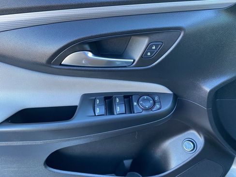 Used 2024 Buick Envista Avenir image 9