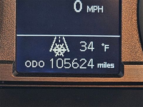 Used 2018 Toyota 4Runner SR5 Premium image 24