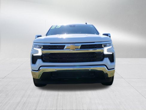 New 2025 Chevrolet Silverado 1500 LT w/ Z71 Off-Road Package image 9
