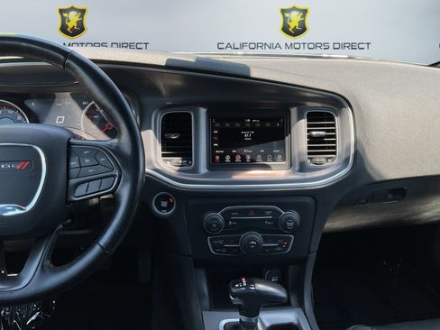 Used 2022 Dodge Charger SXT w/ Leather Interior Group RWD image 13