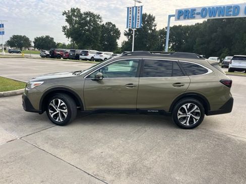 Used 2022 Subaru Outback Limited AWD/4WD image 3