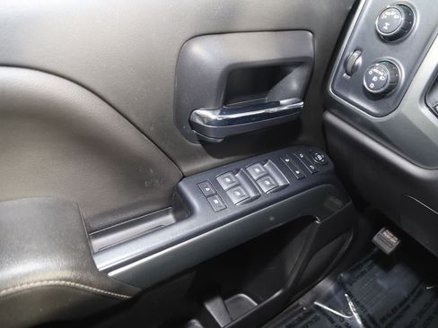 Used 2019 Chevrolet Silverado 1500 LT w/ All Star Edition AWD/4WD image 24