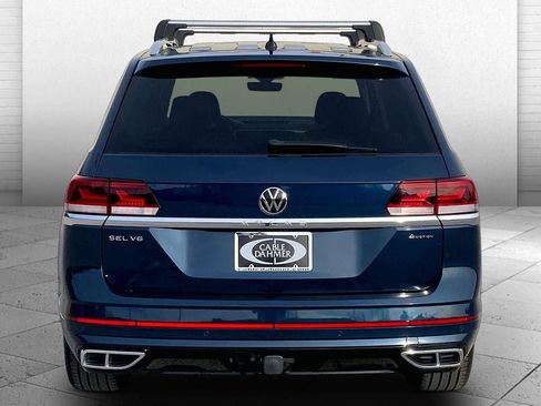 Used 2023 Volkswagen Atlas SEL Premium image 3