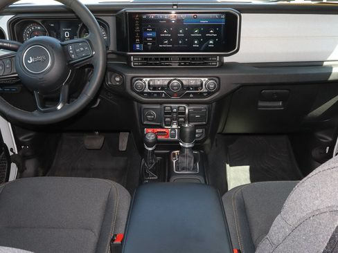 Used 2025 Jeep Wrangler Unlimited Sport S 4xe AWD/4WD image 10