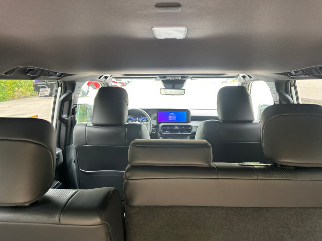 New 2027 Toyota Land Cruiser w/ Premium Package AWD/4WD image 13