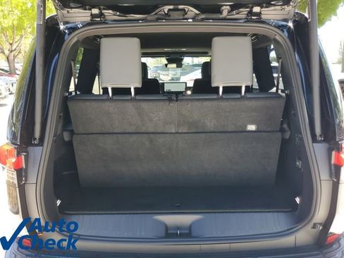 Used 2025 Lexus GX 550 w/ Accessory Package (Z1) AWD/4WD image 10