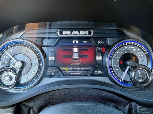 Used 2019 RAM 1500 Limited image 12