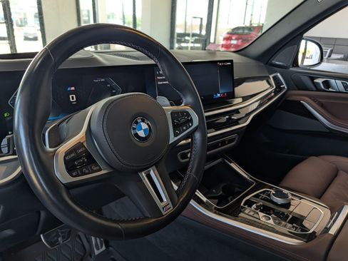 Used 2025 BMW X5 M60i AWD/4WD image 19