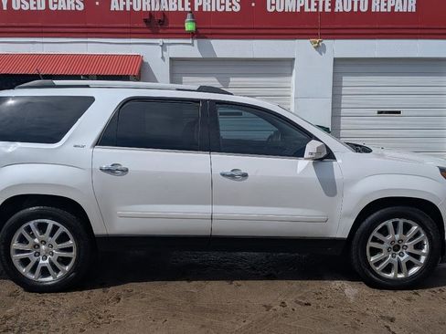 Used 2016 GMC Acadia SLT w/ Premium Edition FWD image 4